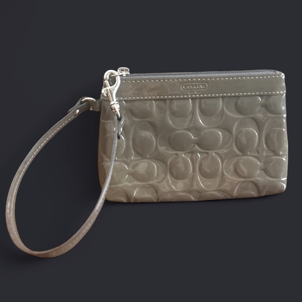 Coach Y2K Gray Embossed Signature Deep Army Green/Grey Wristlet Clutch